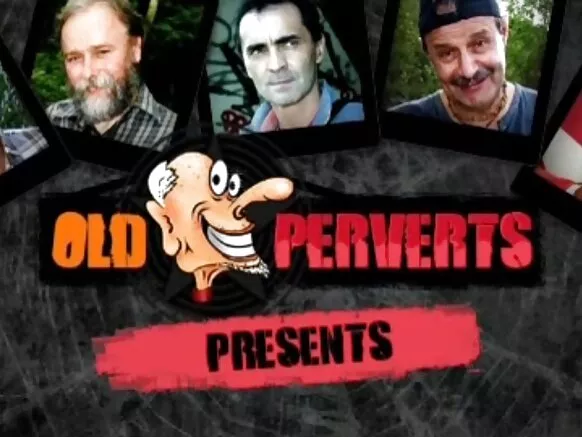 የድሮ ጠማማ ወጣት ጥቁር ሱፐር ጡጦ ጥቁር ሴቶች ያበድላል.