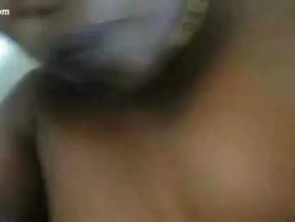 የታሚል ጥቁር ኢቦኒ ፖም ለሴቶች።